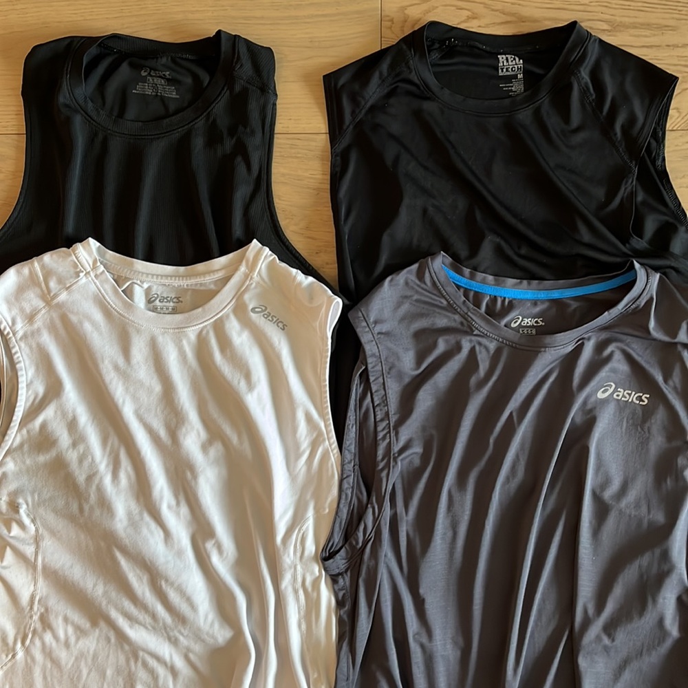 ASICS Men’s Sleeveless Athletic Shirt (Size Medium)